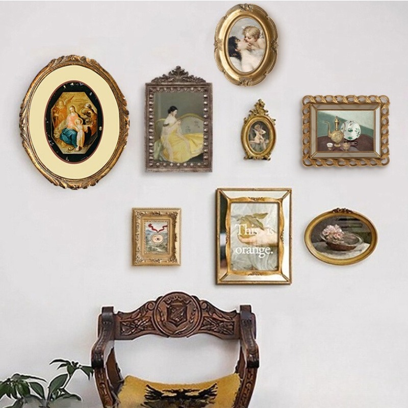 Retro Painting Frame Living Ro - огляд і ціна Luxury Lifestyle Wallpaper