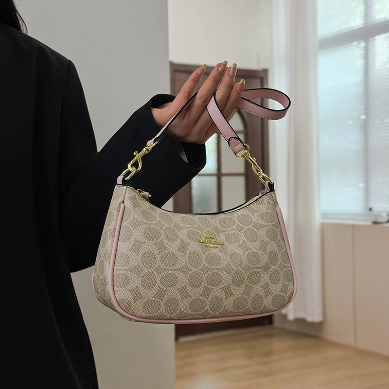 Luxury Women High End Leather  - огляд і ціна Luxury Lifestyle Design