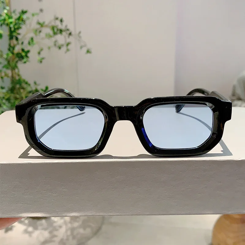 Vintage Rectangle Frame Sungla - огляд і ціна Luxury Lifestyle Men