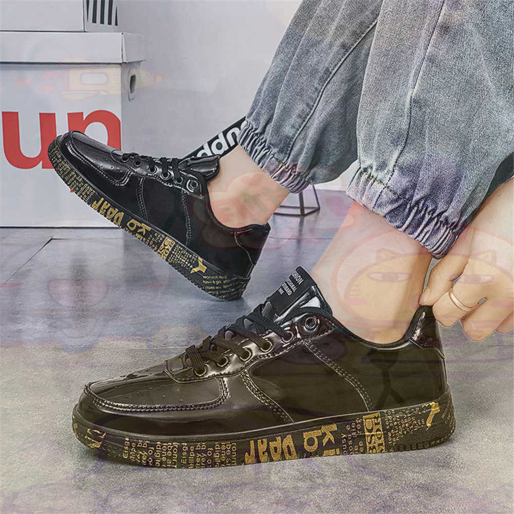 Round Foot Size 45 Sneakers Wh - огляд і ціна Luxury Lifestyle Experiences